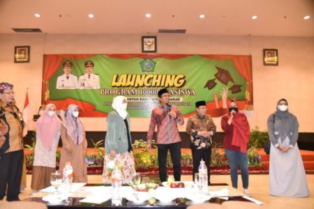 Pemkab Sidoarjo Luncurkan 10 Ribu Beasiswa Pendidikan untuk Mahasiswa