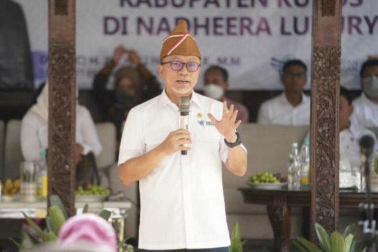 Mendag Zulkifli Hasan Siapkan Jalan Tol UMKM Masuk Pasar Internasional
