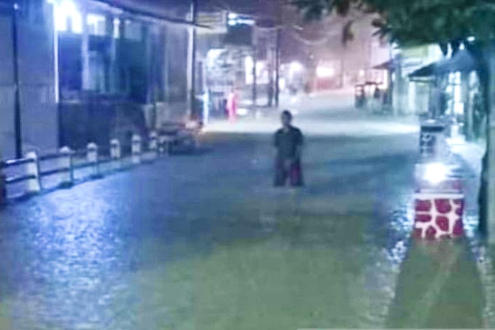 Ratusan Warga di Cianjur Terendam Banjir Akibat Hujan Deras