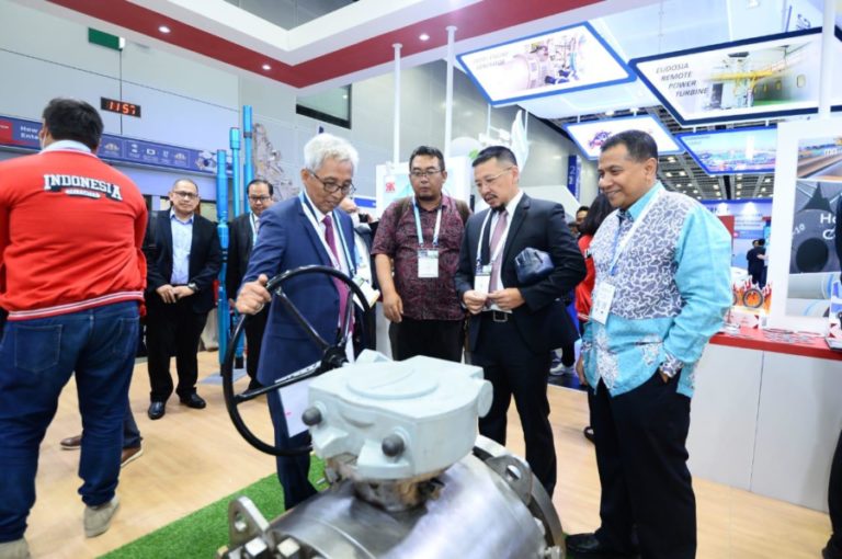 Presentasikan Produk Unggulan, Delegasi Indonesia Pavilion Hadir di ajang Oil & Gas Exhibition 2022 Kuala Lumpur Malaysia
