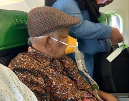 Ketua Dewan Pers Alami Sesak Nafas di Pesawat Saat Menuju Malaysia