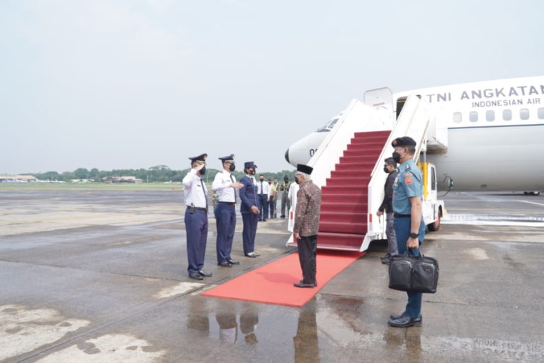 Akan Hadiri Peringatan Hari Lahir Nasional Nabi Kong Zi ke-2573, Wapres Bertolak ke Pontianak