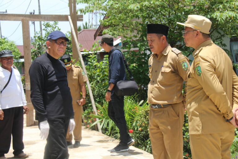Apresiasi Keberadaan UMKM Center, Hetty Andika Perkasa Kunjungi Dekranasda Pontianak