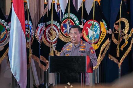 Kapolri Minta Polwan Raih Kepercayaan Masyarakat lewat Pendekatan Humanis