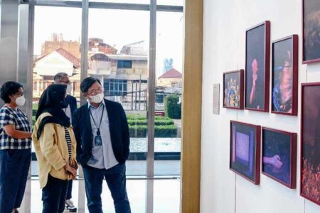 Usung Tema Journey, PermataBank Ajak Audience Kenali Perjalanan Generasi Muda lewat Pameran Foto