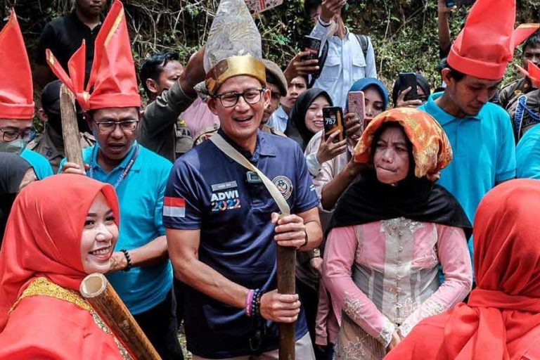 Sadar Diri Tak Bisa Usung Capres, PPP Bidik Sandiaga Uno