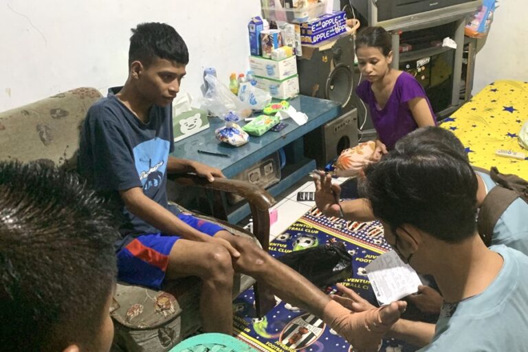 Polresta Malang Kirimkan Fisioterapi untuk Para Korban Tragedi Kanjuruhan