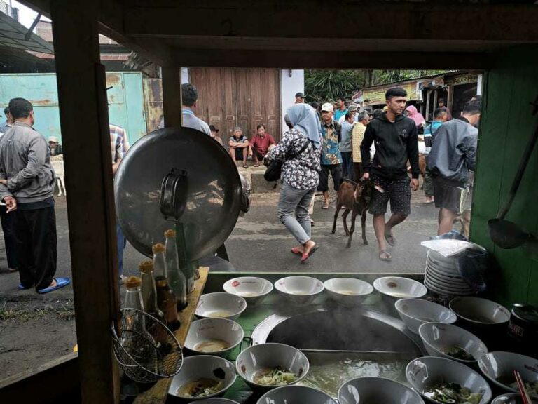 Pasar Hewan Jatisrono