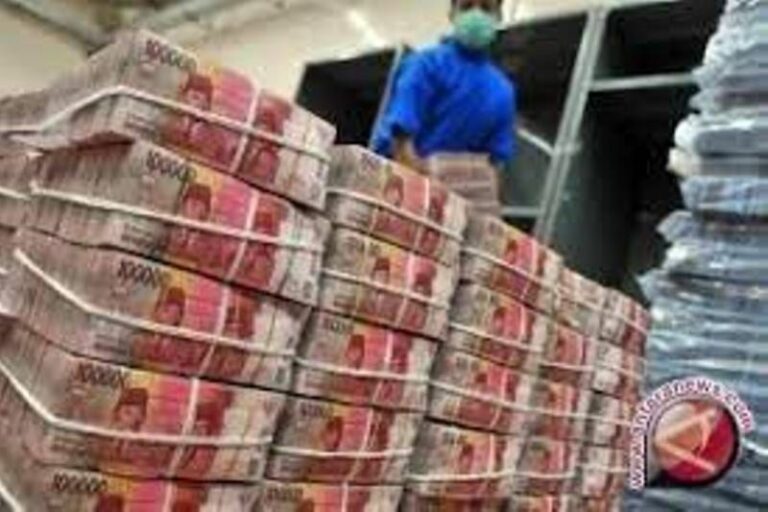 Menunggu Putusan Penghapusan, Pemprov Riau Masih Menganggarkan Gaji 19.690 Tenaga Honorer di APBD 2023