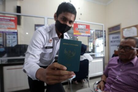 Biaya Pembuatan Sama, WNI di Hong Kong Bisa Dapatkan Paspor 10 Tahun