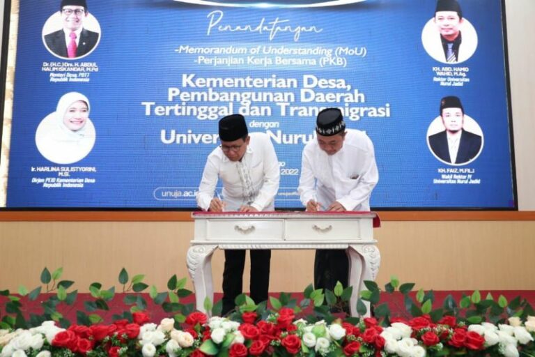 Kemendes PDTT Kerja Sama dengan Ponpes Nurul Jadid: Pesantren dan Negara Tak Bisa Dipisahkan