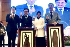 Mensos Risma Ingin Adopsi Pendidikan ala K-Pop untuk Tingkatkan SDM Indonesia