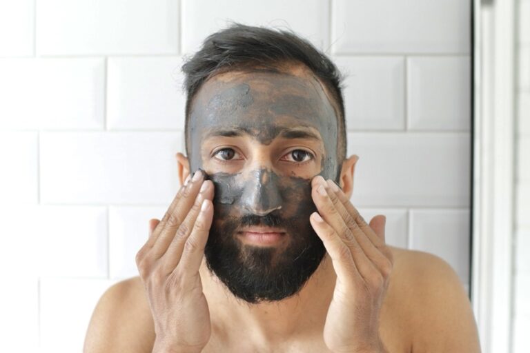 Rekomendasi 5 Skincare Terbaik yang Cocok Digunakan untuk Pria