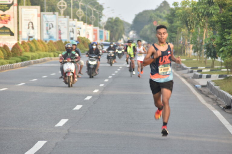 Jadikan Olahraga Sebagai Gaya Hidup Sutarmidji Hadiri Pontianak Running Festival