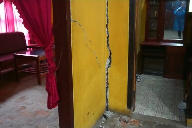 Terkena Likuifaksi, Puluhan Rumah di Tulungangung Retak