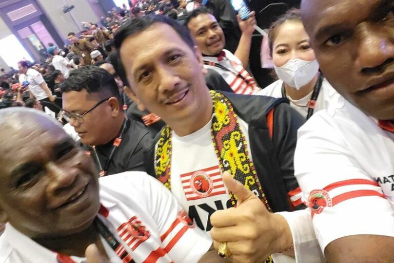 Menyemangati Ribuan Kader Jelang Pemilu 2024, Ketum PKN: Jangan Pernah Turun Gunung!