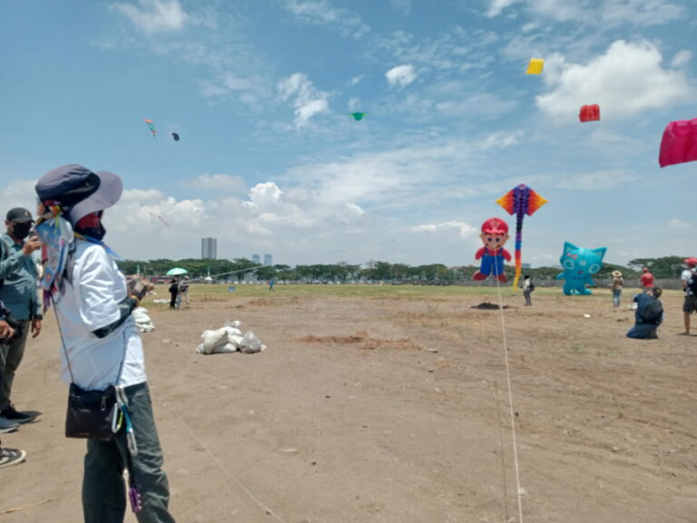 Vakum 4 Tahun, Surabaya Festival Kite Kembali Digelar