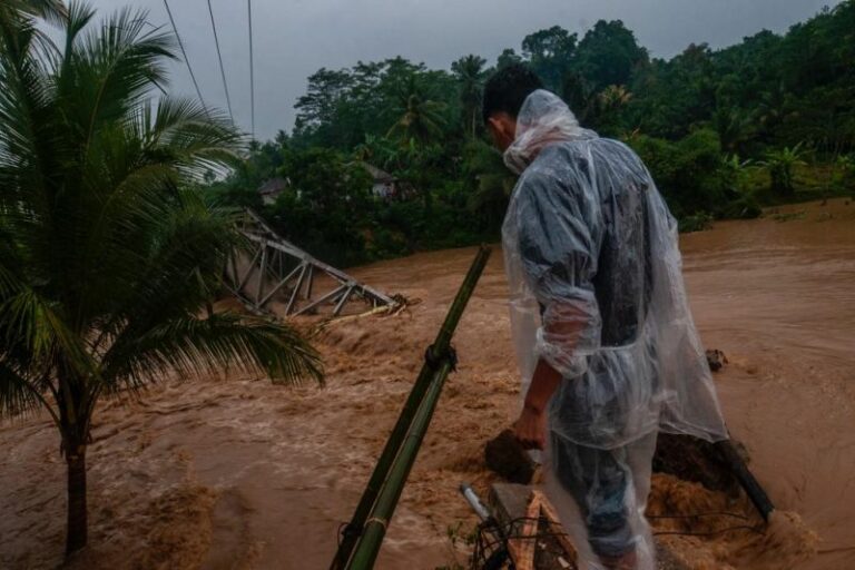 Berpeluang Terjadi Banjir dan longsor, Bupati Lebak Minta Warga Tingkatkan Kewaspadaan akan Cuaca Buruk