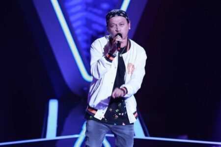 Diawali dengan Penyanyi Jalanan, Eki Cahayadi Kam Melaju ke Voice Rumania 2022