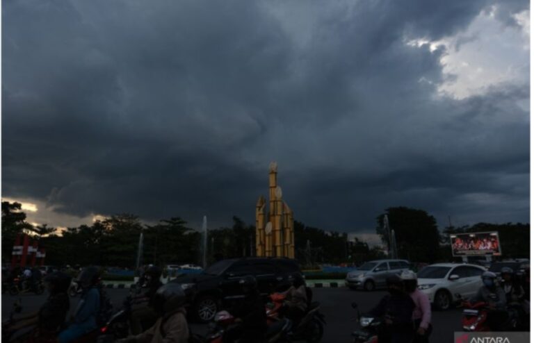 Cuaca Ekstrim, BMKG Imbau Warga Waspada Hingga 8 Oktober