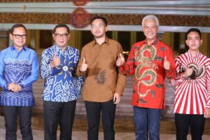 Saat Ridwan Kamil dan Bima Arya Ngobrol Kebangkitan Pemuda bareng Ganjar