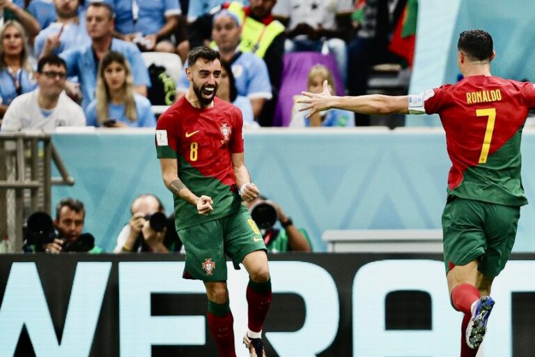 Dua Gol Bruno Fernandes Loloskan Portugal ke 16 Besar Piala Dunia 2022