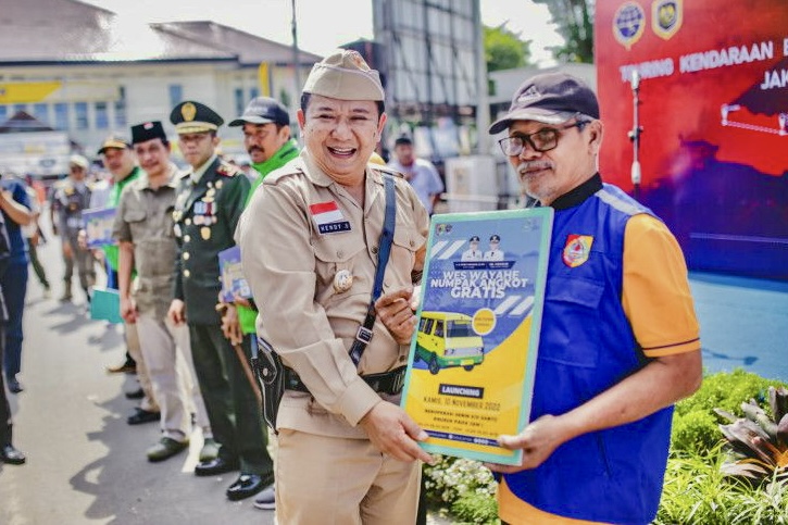 Pemkab Jember Subsidi Pengemudi Ojek dan Gratiskan Angkutan Kota
