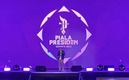 Apresiasi Diberikan Menparekraf Atas Banyaknya Game Lokal pada Piala Presiden Esports 2022