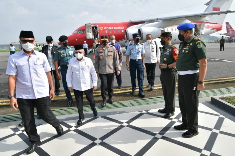 Hadiri Milad Ke-18 Pondok Pesantren Al Jauhari, Wapres Bertolak ke Jawa Barat