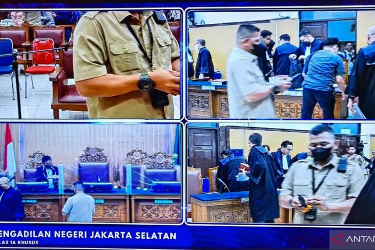 Akui Bersihkan Darah Brigadir J, ART Ferdy Sambo, Kodir Dihadirkan di Persidangan