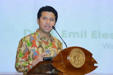 Emil Dardak Sampaikan Pentingnya Inklusifitas Keuangan di Jatim