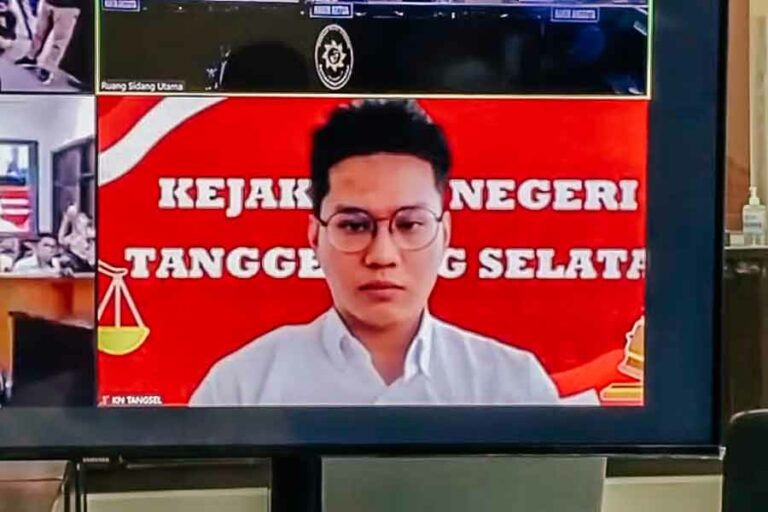 Terbukti Bersalah, Indra Kenz Dijatuhi Hukuman 10 Tahun Penjara dan Denda Rp5 Miliar