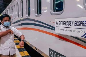 Libur Nataru, KAI Sediakan 56 KA Tambahan