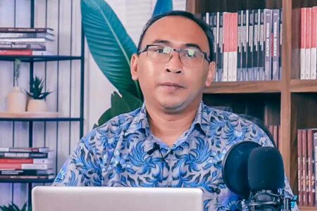SMRC: Efek Deklarasi Capres Belum Terlihat pada Nasdem dan Gerindra Direktur Riset SMRC, Deni Irvani