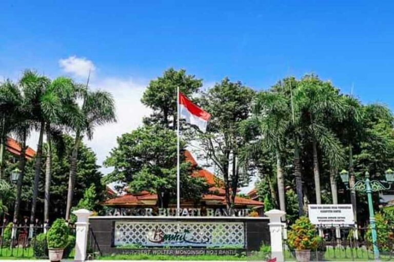 Beda Tuntutan Kenaikan UMK Bantul Buruh dan Pengusaha, Bupati : Harus Kompromi!
