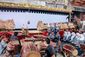 Festival Dalang Bocah, Ajang Mengenalkan Wayang Kulit pada Anak