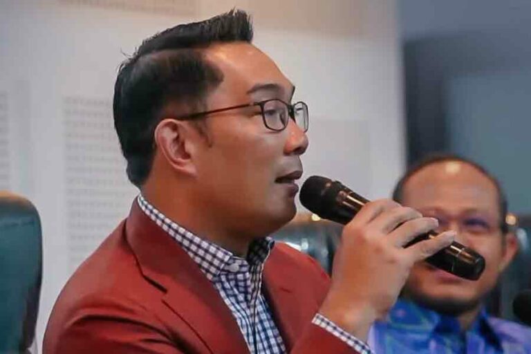 Ridwan Kamil jadi Pembicara dalam Forum Pertemuan Ilmiah RupaBumi Dunia di PBB Gubernur Jawa Barat Ridwan Kamil