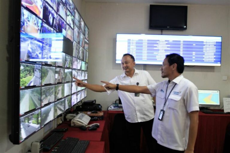 BMKG Prakirakan Cuaca Ekstrim, Bandara AP II Pastikan Kesiapan Fasilitas Penerbangan Jelang Nataru