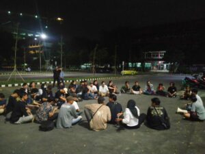 Arek Surabaya Tolak KUHP, Lakukan Aksi Lewat Safari Dwitura ke Kampus-kampus