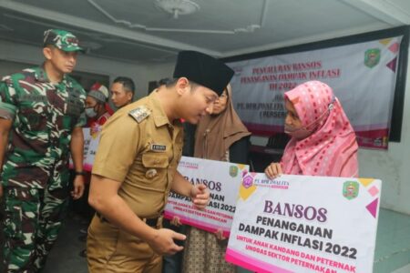 Operasi Pasar Murah Upaya Kabupaten Trenggalek Tekan Kenaikan Harga Pokok Jelang Nataru