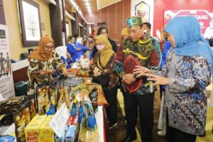 Misi Dagang Jatim di Kalteng Sukses, Delapan Jam Transaksi Raih Rp 293.59 Miliar