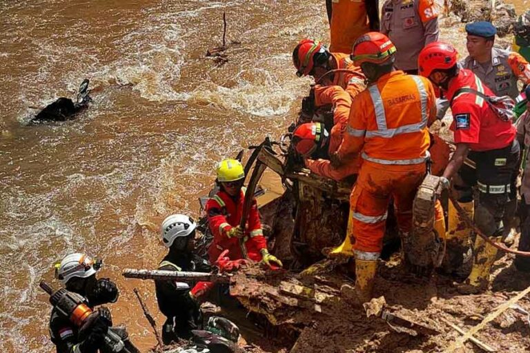 Dukung Penanganan Gempa Cianjur, Sinar Mas Kirim Bantuan Logistik untuk Warga Terdampak