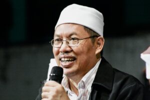 Cak Fuad Kakak Cak Nun Meninggal Dunia, Setelah Magrib Jenazah Dimakamkan di Jombang