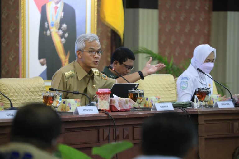 Ganjar Pranowo Was-was PPKM Berakhir, Bukan Berarti Bebas Sebebasnya