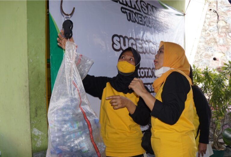 Sumbang 26 Ton Sampah per Hari, Bank Sampah Ajak Pedagang Pilah Sampah