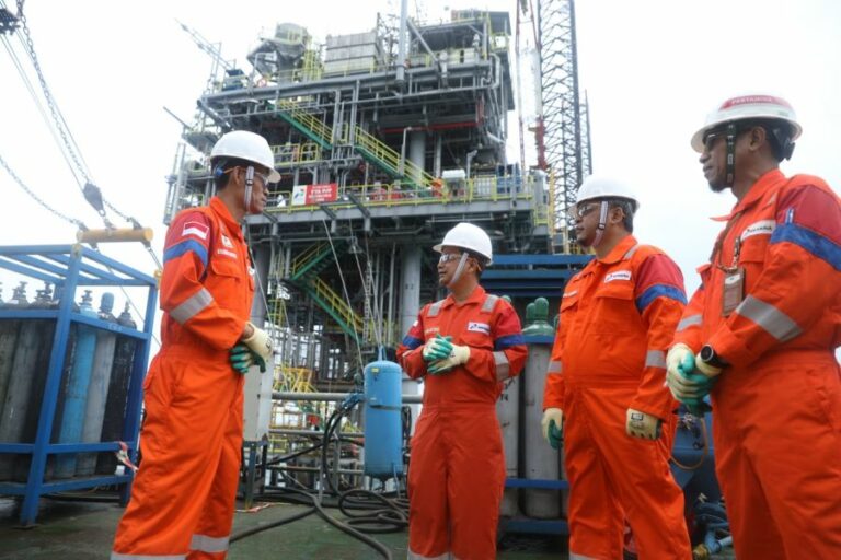 Sumur YYA di Lepas Pantai Jawa Barat Siap Beroperasi