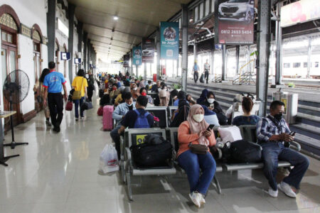 Libur Tahun Baru KAI Daop 4 Semarang Layani 57.264 Pelanggan, Rute Favorit Jakarta, Surabaya, Bandung, Tegal