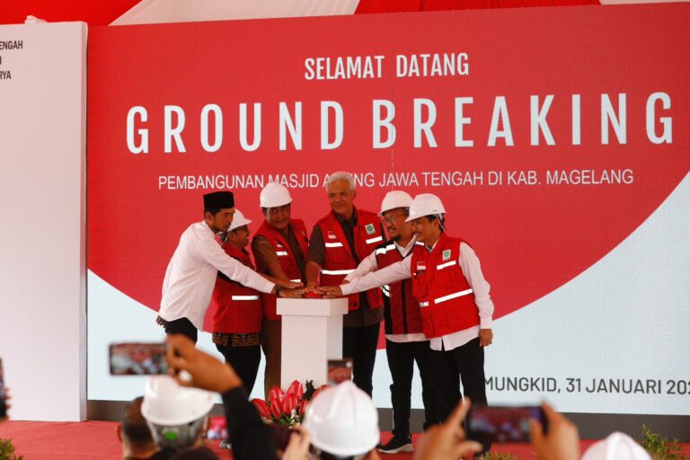 Ganjar Bangun MAJT di Magelang Sebagai Simbol Kerukunan Beragama
