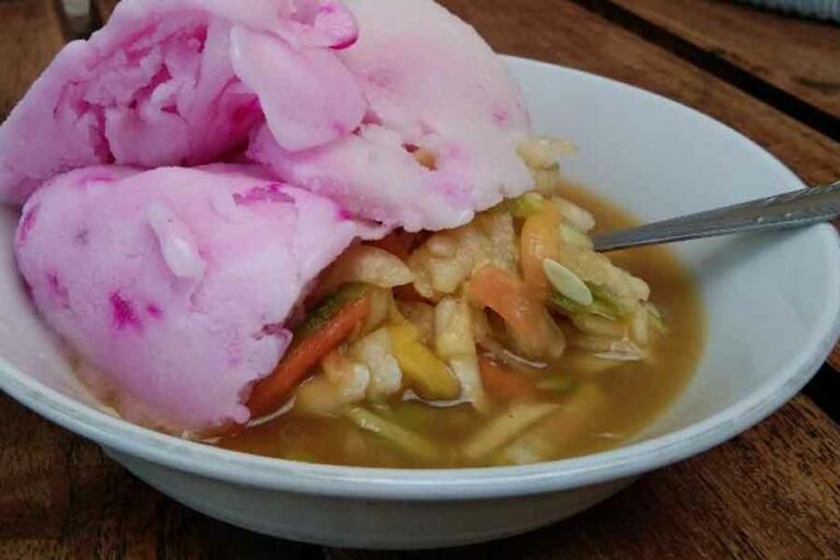 Rujak Es Krim Pak Nardi, Kuliner Yogyakarta Legendaris yang 45 tahun Eksis Rujak Es Krim Pak Nardi