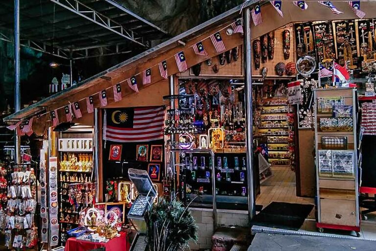 Wisata Batu Caves di Malaysia